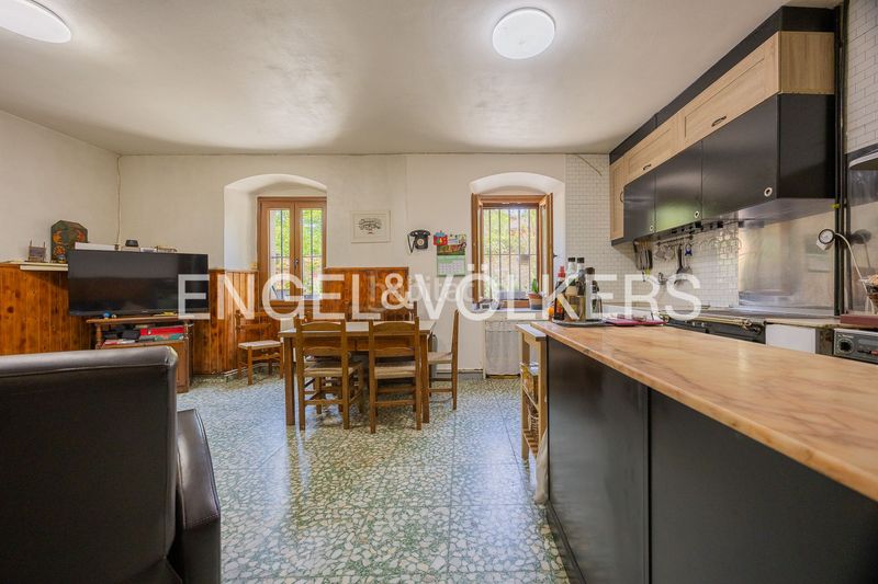 Foto d8ad6792-d075-4b88-8d05-4446bd674628. Casa adossada amb calefacció a Elorrio