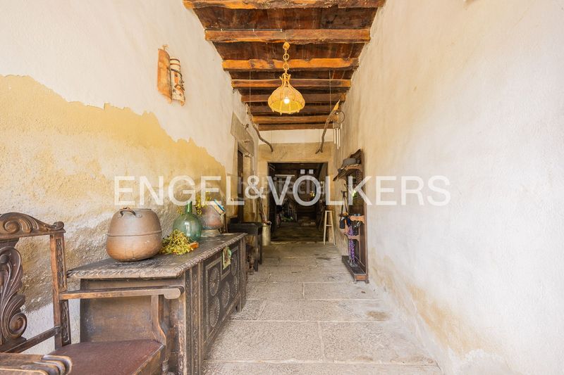 Foto f87e85cc-6e9e-4211-9d57-8c58e3065e0f. Casa adossada amb calefacció a Elorrio