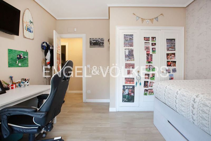 Foto fdfbfd04-22b1-453b-a635-191215a1b700. Piso acogedor dúplex en el corazón de Neguri. en Neguri Getxo