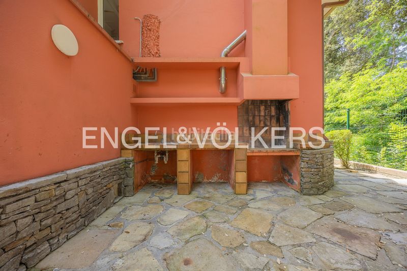 Foto a34cbd9c-b3ae-493b-82fe-00e98742abf0. Casa amb calefacció aparcament a Mungia