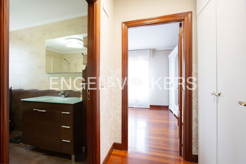 Foto eef963d1-a0cb-490e-8ecd-14212668fe24. Casa amb calefacció aparcament a Barrika