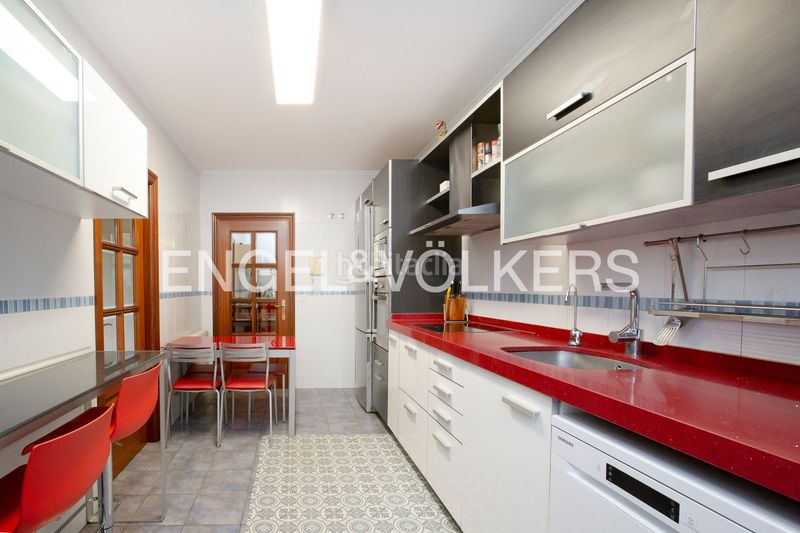 Foto f8a81f61-4e68-4a3d-8c39-b027d85246b2. Casa amb calefacció aparcament a Barrika