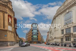 Miete Etagenwohnung in Ensanche - Moyua - Diputación. Vivienda de obra nueva, a estrenar, en  rodríguez arias