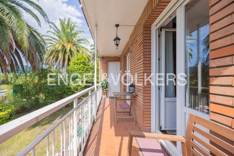 Foto 22d98c86-6fb2-4ae1-a995-de76996102e3. Casa exclusiva finca con cuatro viviendas independientes. en Abanto y Ciérvana / Abanto Zierbena
