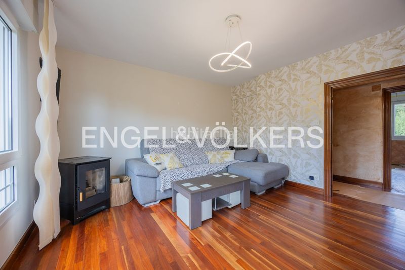Foto 69814aba-4b19-4d2a-8421-c61a1086eba1. Casa exclusiva finca con cuatro viviendas independientes. en Abanto y Ciérvana / Abanto Zierbena