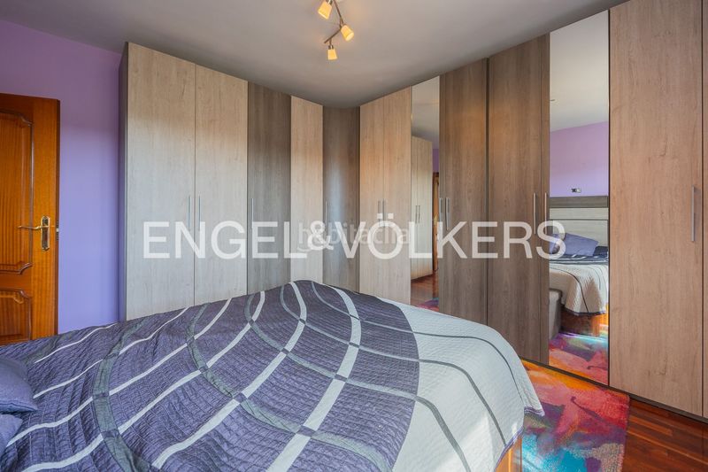 Foto 6f7a0820-872a-4f7f-bd50-dc244bb4a092. Casa exclusiva finca con cuatro viviendas independientes. en Abanto y Ciérvana / Abanto Zierbena
