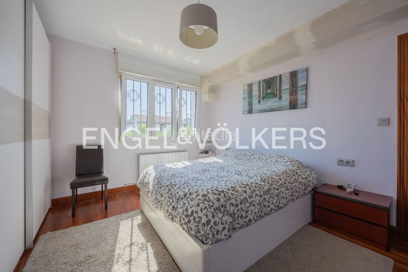 Foto 96e7e77f-22b1-4069-8e9f-96b8a39a0c50. Casa exclusiva finca con cuatro viviendas independientes. en Abanto y Ciérvana / Abanto Zierbena