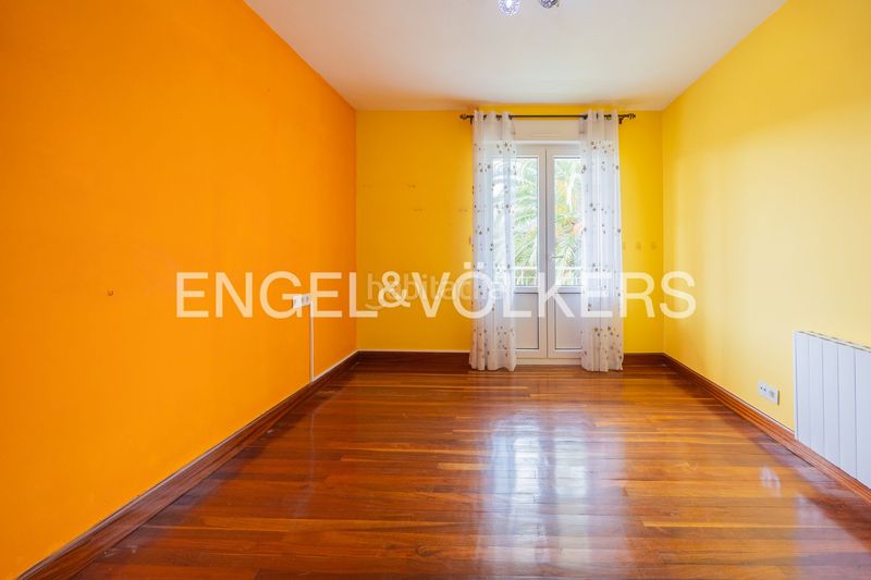 Foto e7f243e3-ce2e-427c-a71b-e4489311db11. Casa exclusiva finca con cuatro viviendas independientes. en Abanto y Ciérvana / Abanto Zierbena