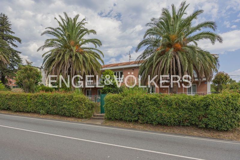 Foto f296087e-b333-4bc8-8a2d-47aae144c87d. Casa exclusiva finca con cuatro viviendas independientes. en Abanto y Ciérvana / Abanto Zierbena