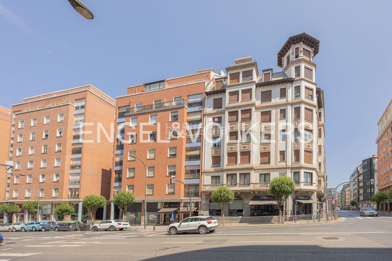 Foto c4d9b652-f0f8-46ea-aef2-6c513754ae96. Pis amb calefacció a Alhóndiga Bilbao