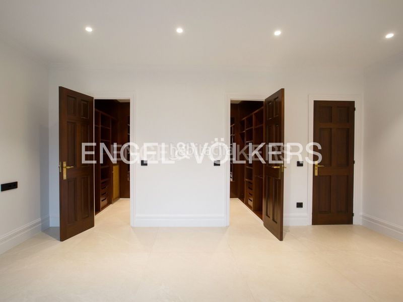 Foto 0035c7c1-0788-4d85-aeab-e6c03f4f131c. Rent flat with heating parking in Neguri Getxo