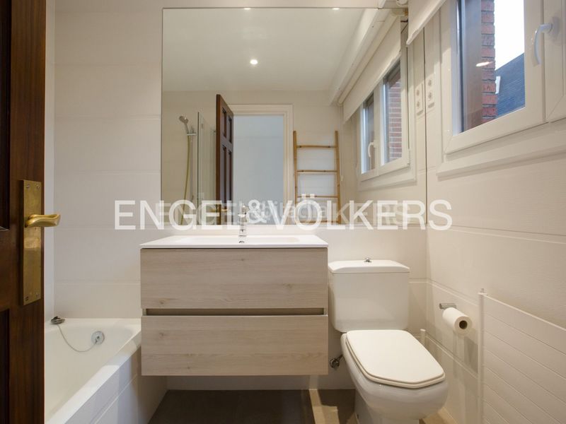 Foto 20b2874b-4ee7-4924-96dc-8e10cce598c3. Rent flat with heating parking in Neguri Getxo