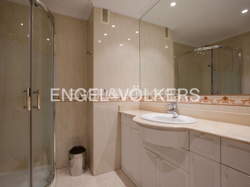 Foto 717096ff-28ac-48f6-9e58-da34d7cd1eb9. Rent flat with heating parking in Neguri Getxo