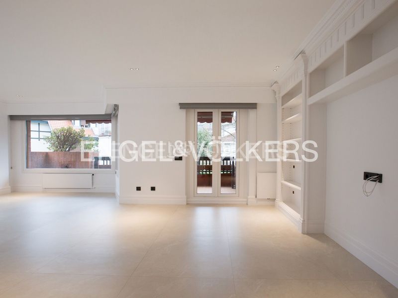 Foto f1f4cb6d-e833-4c4b-b1fe-9e22b94dba3d. Rent flat with heating parking in Neguri Getxo