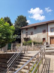 Maison à Barrika. Casa en parcela con potencial urbanístico para la construcción d