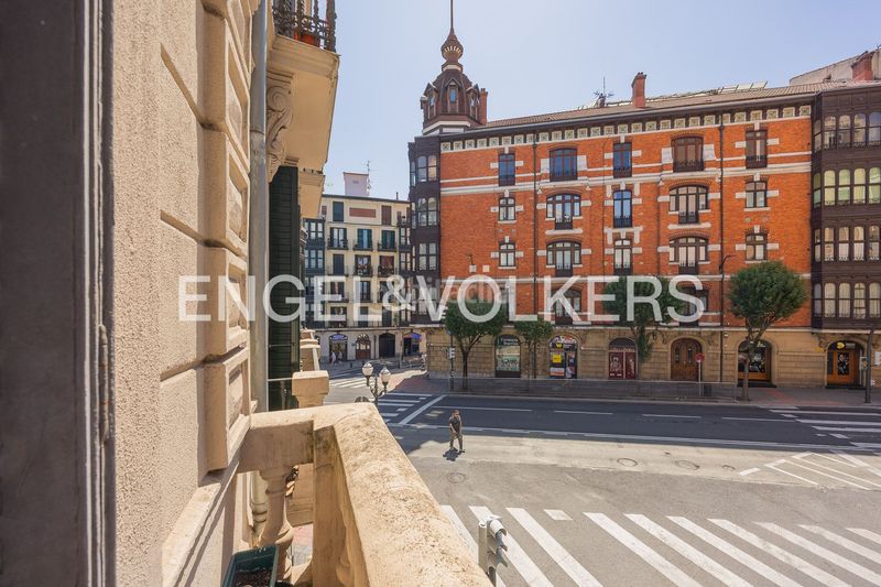 Foto 66b695ac-742c-426c-9451-f2d3fca4e639. Pis amb calefacció a Zabalburu Bilbao
