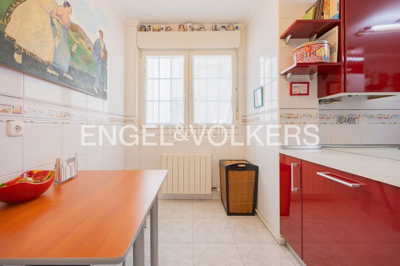 Foto a88e734f-8d5a-41d3-924d-477d7fa7aef1. Flat with heating parking in Berango