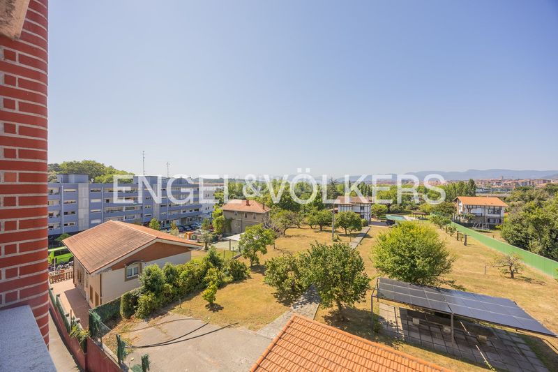 Foto f06ef013-e00e-465e-89dd-74a0ca2c46a3. Flat with heating parking in Berango