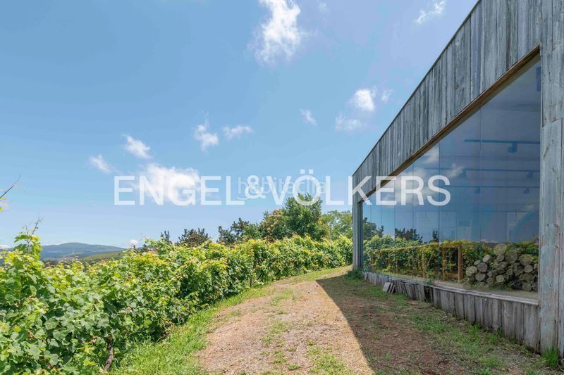 Foto c6eebf63-aa60-4ea3-afe2-c46224f9e8b6. Casa amb calefacció a Muxika