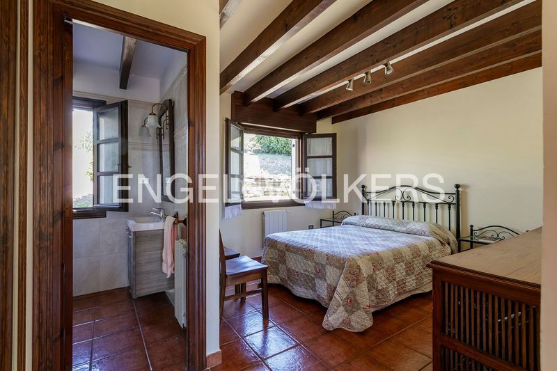 Foto 0b391c2f-0b9a-4d24-a4d3-b529f229f1e9. Casa con riscaldamento parcheggio piscina in Barrika