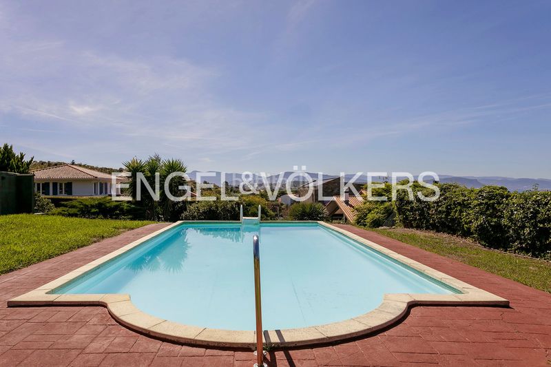 Foto c01d068a-c567-4ff5-8db4-4f8eaa0bdfa5. Casa con riscaldamento parcheggio piscina in Barrika