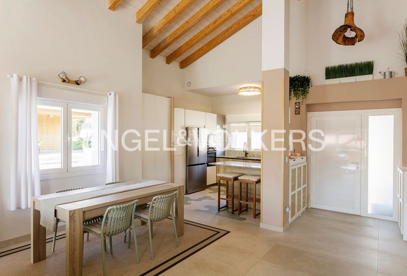 Foto 4b6c2928-63aa-4d1c-89dc-e7bbfbedcaf0. Casa con riscaldamento parcheggio in Gorliz