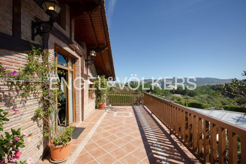 Foto 13e7ad2c-f2b6-4737-8fd1-a876839f870a. Casa amb calefacció aparcament a Barrika