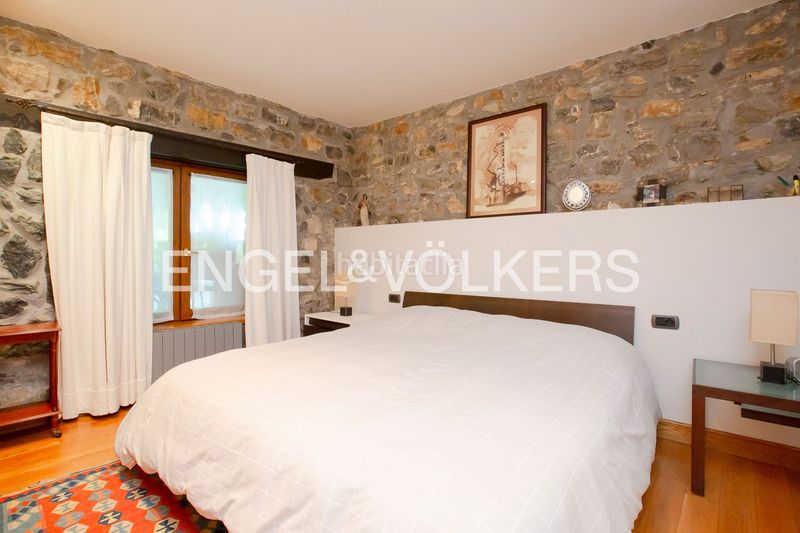Foto c70f7c96-cf7b-48ba-9d30-96c88536c501. Casa amb calefacció aparcament a Barrika