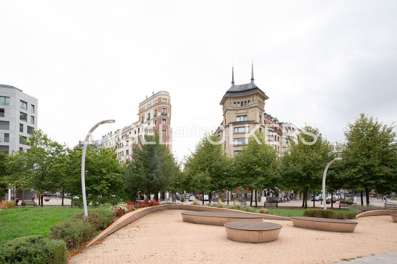 Foto 6a5e4bfb-1a9a-4a54-b521-767360a491da. Pis amb calefacció a Abandoibarra - Guggenheim Bilbao