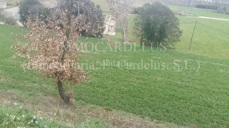 Foto b85cad89-e0f3-464a-8ac7-a8abb056757e. Wohngrundstück in Llinars del Vallès
