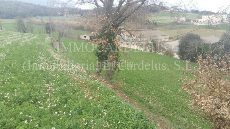 Foto e3ef2dde-434d-497c-91f5-dc98c3ba5f99. Wohngrundstück in Llinars del Vallès