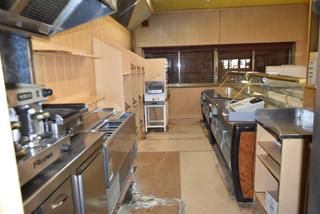 Business premise in Plaça Mercè Rodoreda