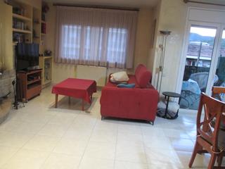 Semi detached house  Carrer del castell