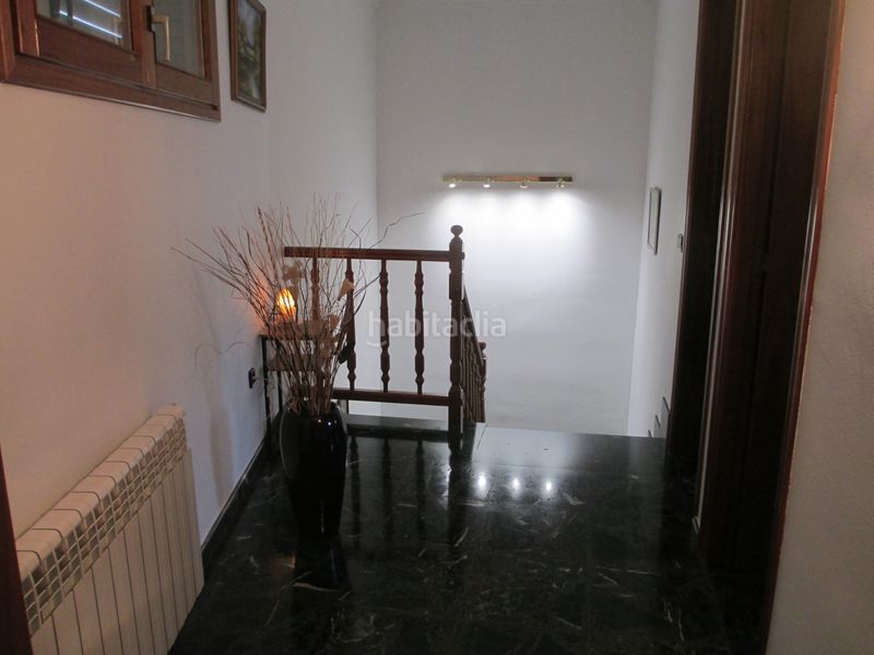 Foto 14d0bf7e-e06d-4ca3-8663-41be4c00463b. Casa adossada amb calefacció a Sant Celoni