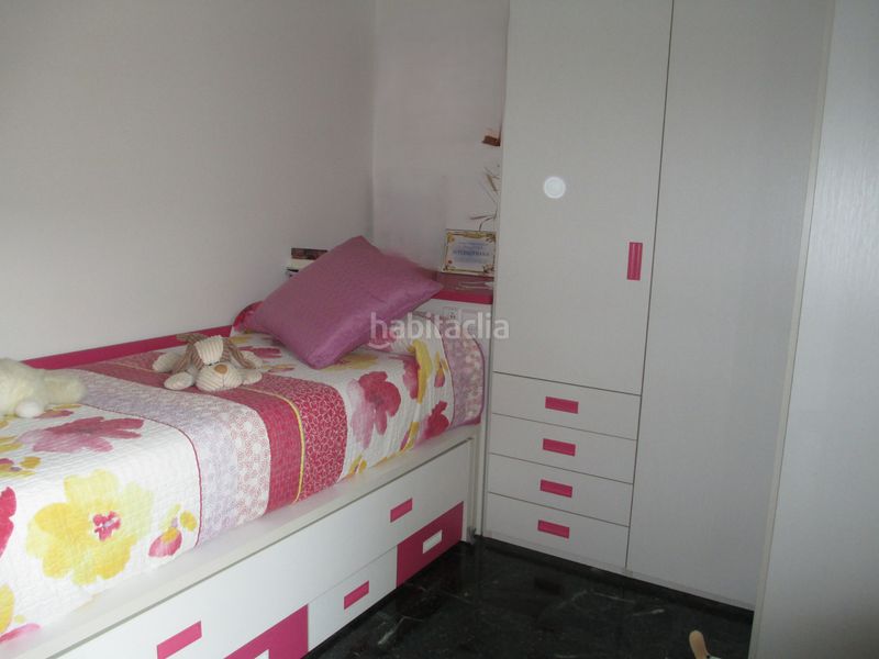 Foto ec57443b-dd7c-4bdf-b807-395dd9b3224a. Casa adossada amb calefacció a Sant Celoni