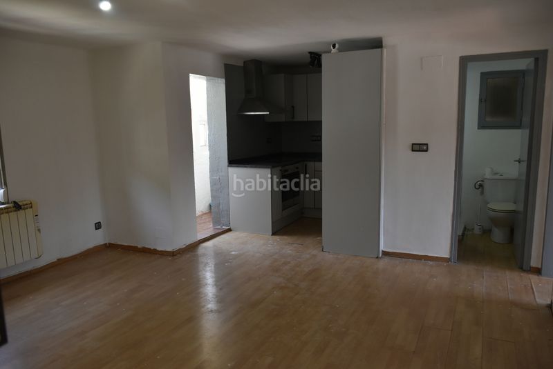 Foto eaf094dd-c84d-4063-946f-a3b480329e8c. Pis amb calefacció a Sant Celoni