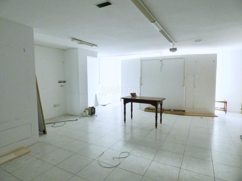 Foto 0d258154-02ef-4351-be17-4d501036d612. Local comercial a Los Castros Santander