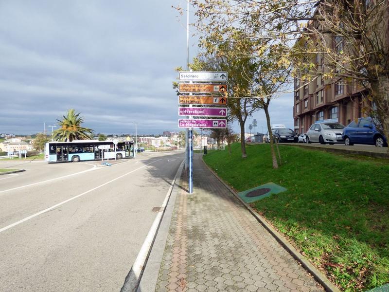 Foto 2dcef3b0-021f-4cb5-9e7b-2fd146007595. Local comercial a Los Castros Santander