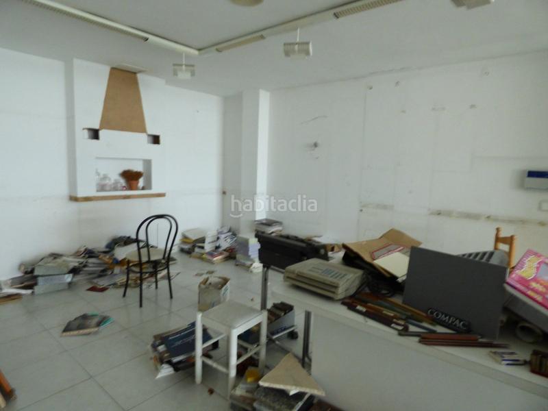 Foto bf1f01b6-3412-4201-9665-6a1e776e1785. Local comercial a Los Castros Santander