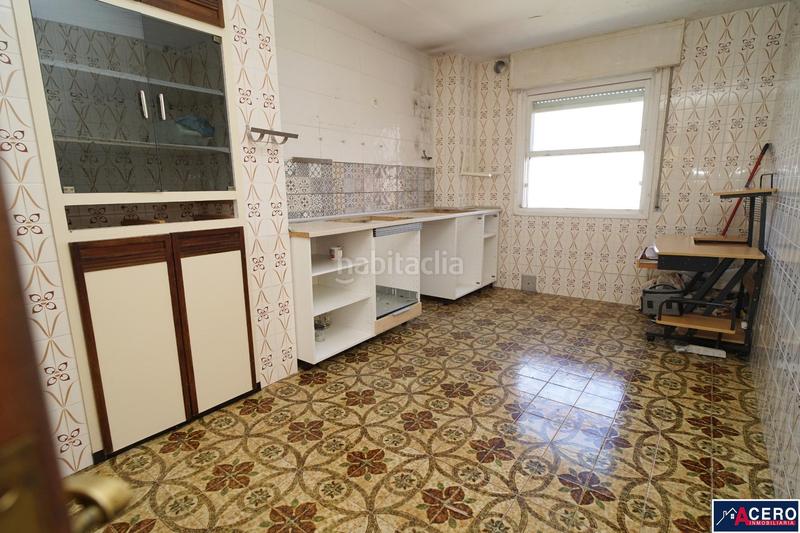 Foto ee195d46-b2da-4913-8507-f7ecc588a860. Etagenwohnung mit parking in General Dávila Santander