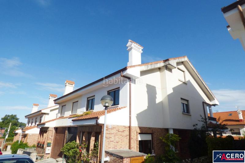 Foto 8a5ec534-fd8e-4d63-891d-0a44b8270101. Alquiler casa adosada en Miengo pueblo Miengo