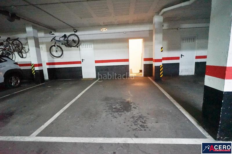 Foto b0da71d3-68a8-458e-bc08-a959173ab7e1. Location parking voiture dans urbanizacion alondras 3 dans Santa Cruz de Bezana