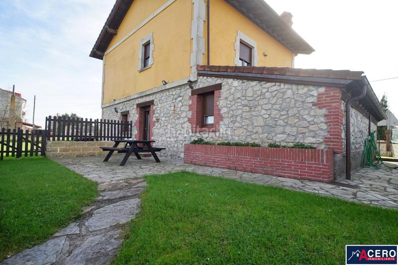 Foto 1f9ad4e0-936a-4b03-9d9f-9448aa237976. Chalet avec parking dans Sancibrián Santa Cruz de Bezana
