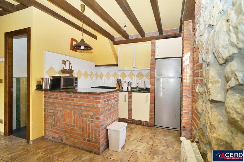 Foto 2d0af9fb-f6d9-4190-bdae-2282c055b3b3. Chalet avec parking dans Sancibrián Santa Cruz de Bezana