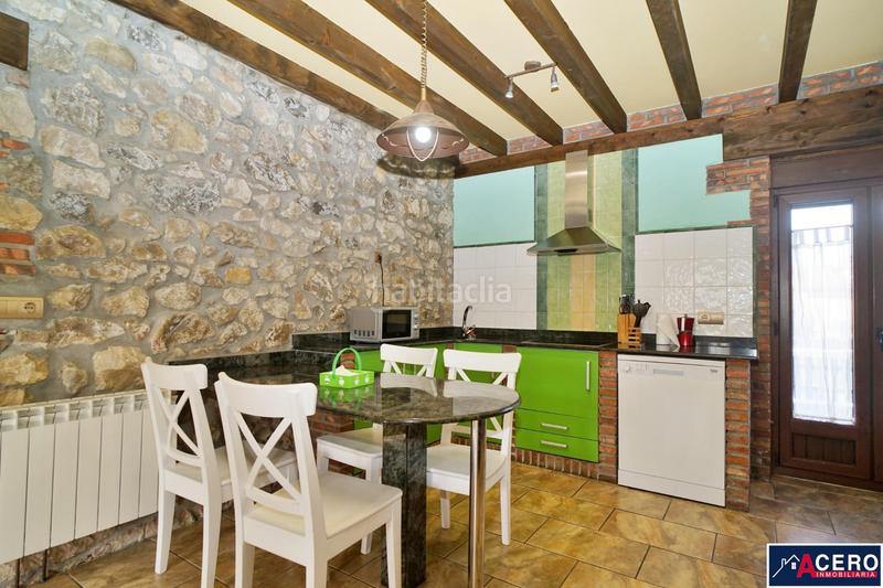 Foto 42027930-0625-43ce-a120-522b1fe0ae0d. Chalet avec parking dans Sancibrián Santa Cruz de Bezana