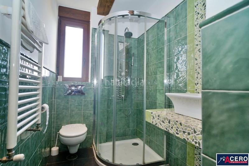 Foto 77c8018f-f2b2-4b28-bb63-dbfd2d8185c0. Chalet avec parking dans Sancibrián Santa Cruz de Bezana