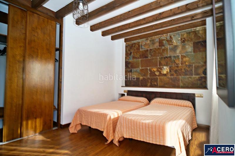 Foto e11a8f79-5659-40fa-9123-36641d04765f. Chalet avec parking dans Sancibrián Santa Cruz de Bezana