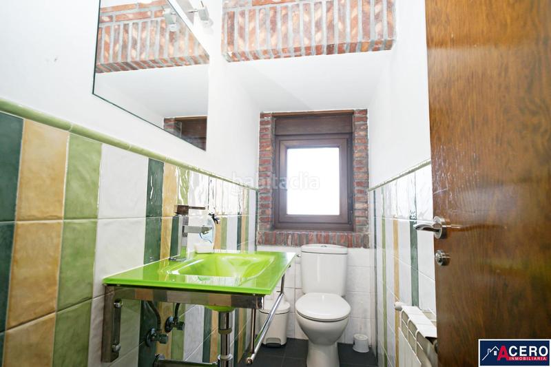 Foto fd61d534-8b3f-4aa7-a3ed-9cd3ba70966e. Chalet avec parking dans Sancibrián Santa Cruz de Bezana