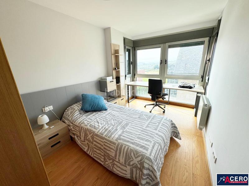 Foto 507d4b35-b1db-48d9-9559-309791af1823. Xalet amb aparcament piscina a Mompia Santa Cruz de Bezana