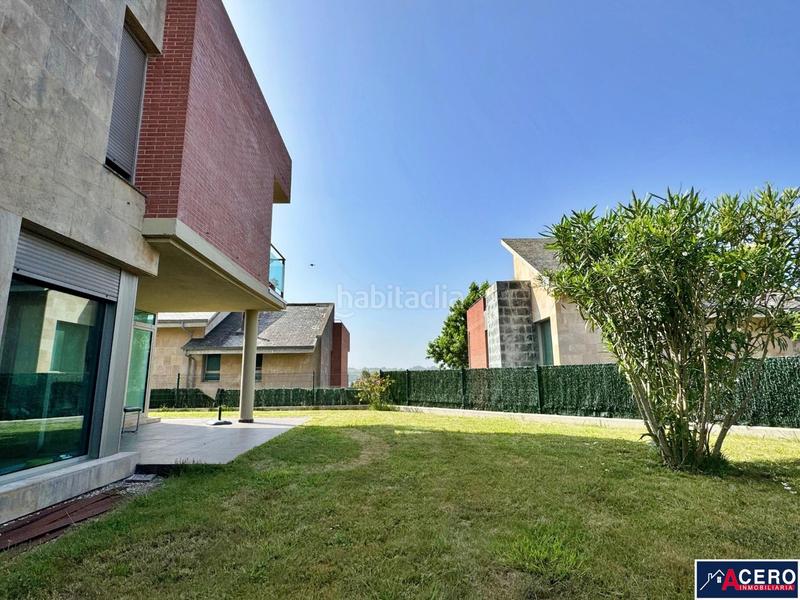 Foto 5f595249-7c27-4139-84a6-78a713a26170. Xalet amb aparcament piscina a Mompia Santa Cruz de Bezana